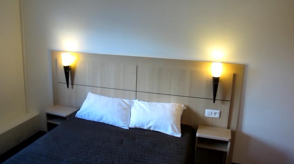 Hotel Class'Eco Courcouronnes 외부 사진