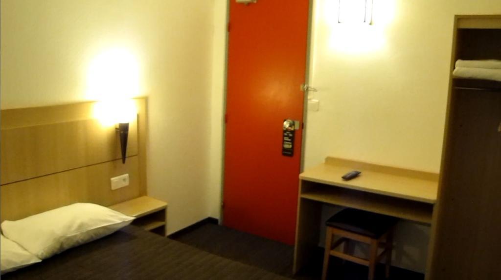 Hotel Class'Eco Courcouronnes 외부 사진